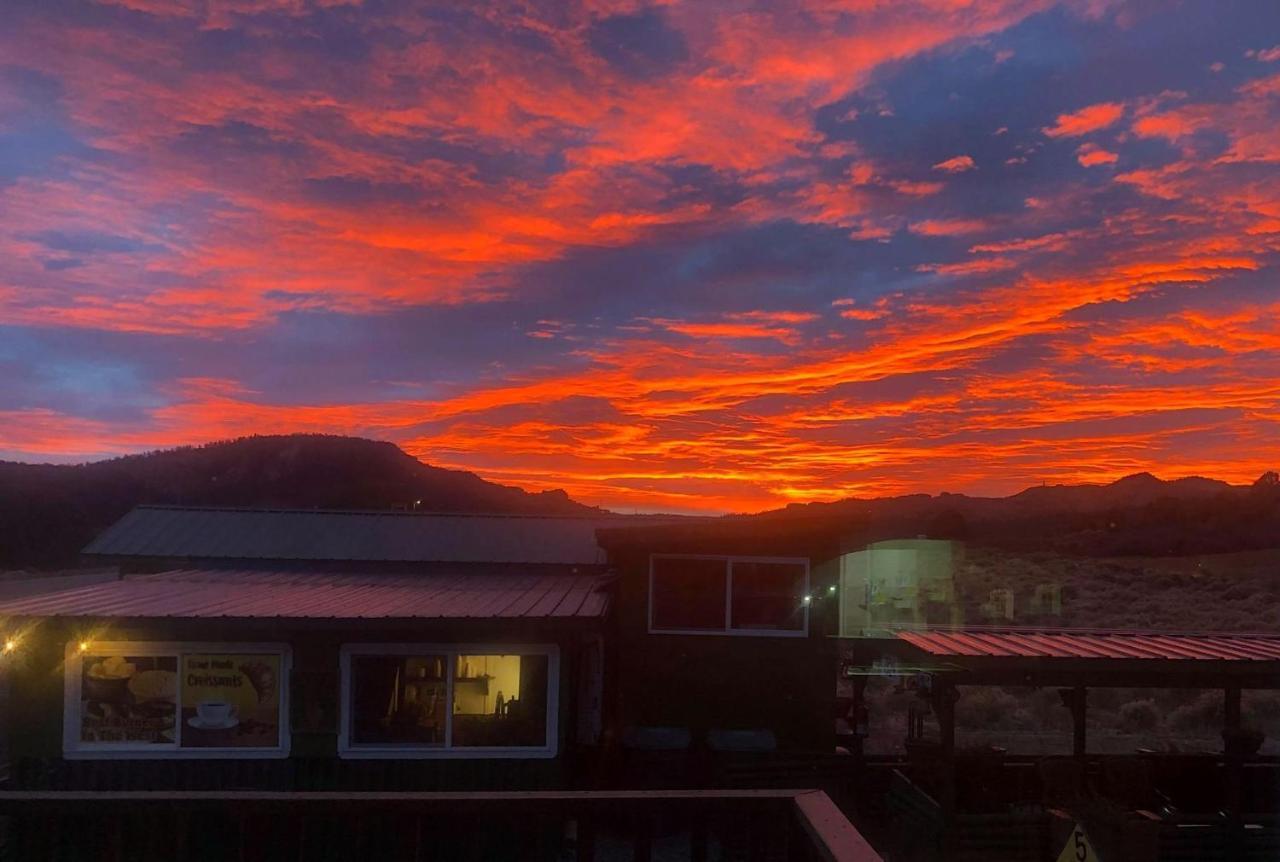 Bryce Sunset Inn Panguitch Exterior foto